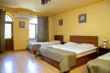 Popock Baghramyan - 57