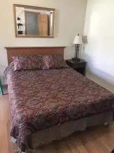 Hillside Motel - 28