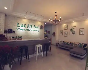 Lucas Inn - 11