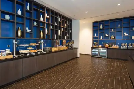 SpringHill Suites Charlotte City Center - 46