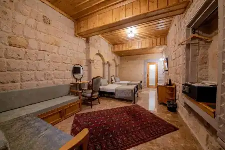 Cratus Stone Palace - 45