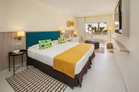 Corallium Dunamar by Lopesans - Adults Only - 6