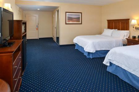 Hampton Inn & Suites Fredericksburg South - 14