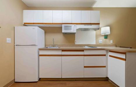 Extended Stay America Suites Kansas City Overland Pk Nall Av - 44