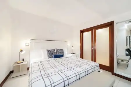 Strand Ocean Drive Suites - 5