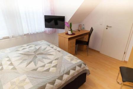 am Gutspark Prager Gbr - 22