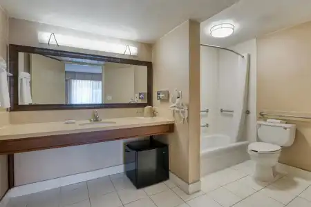 Best Western Seven Seas - 48