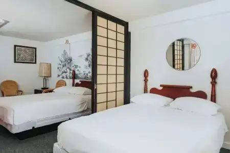 Royal Grove Waikiki - 39