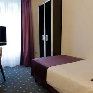 Hôtel du Triangle d'Or - 39
