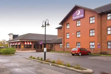 Premier Inn Manchester - Prestwich - 20
