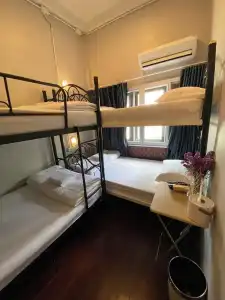 Lemon Siam Hostel Free Breakfast - 27