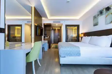 The Nowness Luxury & Spa (Adults Only 16+) - 52