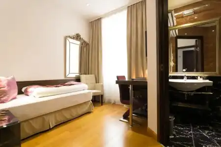 Best Western Plus Arcadia - 36