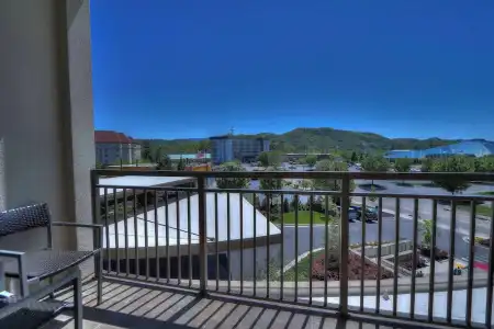 Courtyard Pigeon Forge - 88