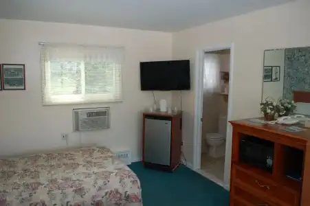 Sara Glen Motel - Saratoga Springs-Glens Falls - 6