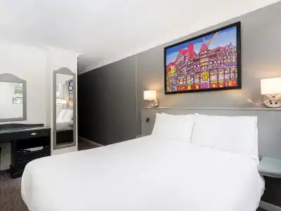 Mercure Chester Abbots Well - 67
