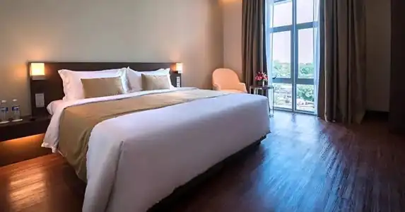 Puteri Wing, Riverside Majestic - 40