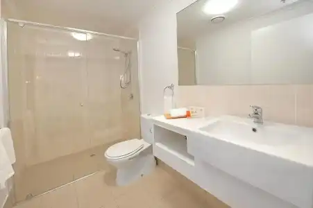 The Edge Apartment - 24