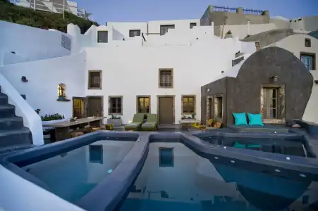 Sophia Luxury Suites - 18