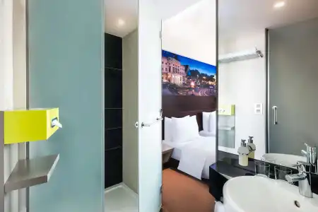 Lindner Bratislava, part of JdV by Hyatt - 9