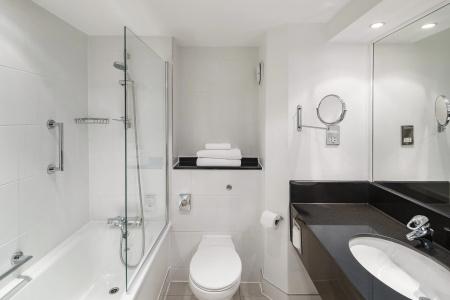 Crowne Plaza Glasgow by IHG - 7