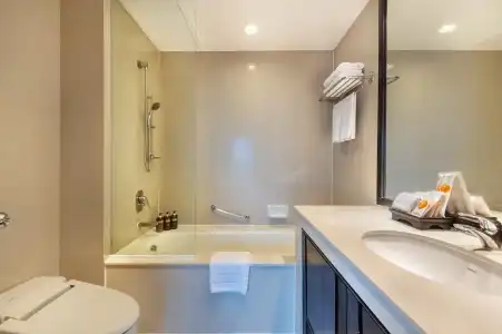 Bandara Silom Suites - 116