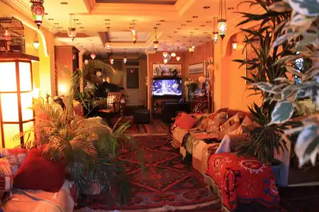 Cosmopolitan Park - 7