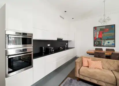 Luxury Style Apartments - 94