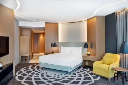 Double Tree by Hilton Dubai Business Bay - 38