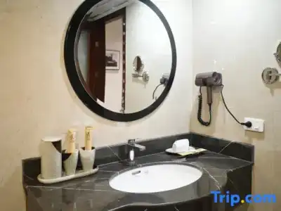La Nueva Boutique Ha Noi - 161