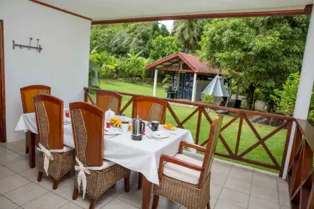 The Orchard Holiday Home - 14