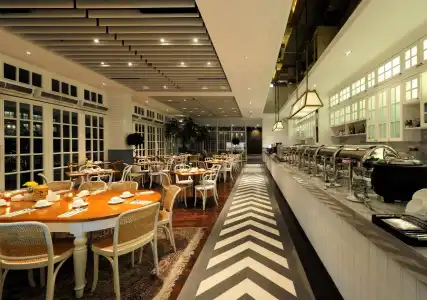 Veranda Pakubuwono - 17