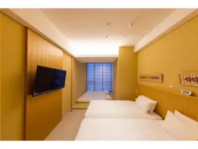 9 Hakata - 49