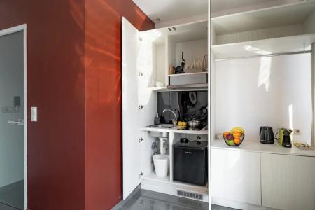 24K Athena Suites - 16