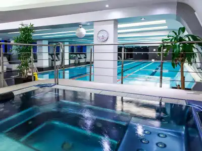 Prince Apartments - 12