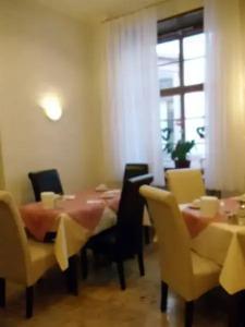 Zum Pfalzgrafen - 11