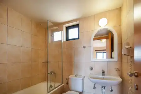 Dia Apts - 39