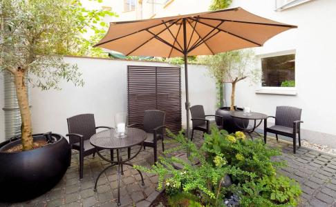 ADELANTE Boutique - 19