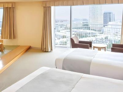 Emion Tokyo Bay - 6