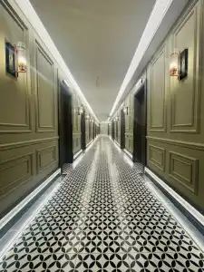Lala Grand - 30