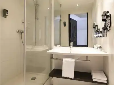 Mercure Chartres Centre Cathédrale - 63