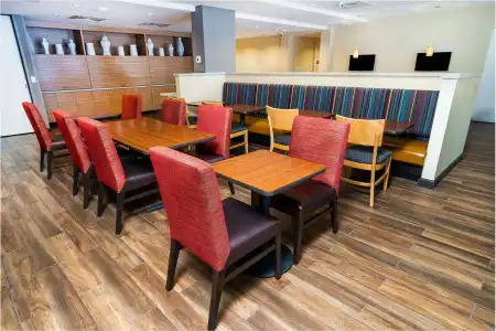 TownePlace Suites By Marriott Las Vegas Stadium District - 23