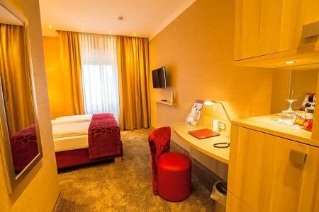 Top Hammer - Mainz Hauptbahnhof - 12