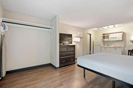 Extended Stay America Suites Seattle Redmond - 56