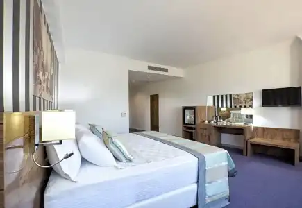 Ramada & Suites by Wyndham Edirne - 44