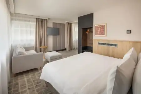Crowne Plaza Budapest by IHG - 73