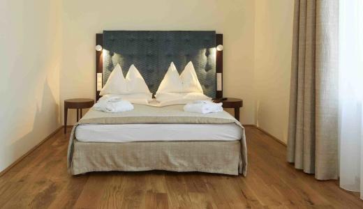 HiLight Suites - 137