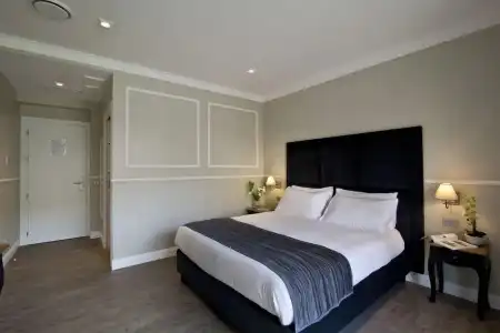 Seven Suites - 121