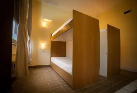 New Generation Hostel Tirana Center - 4