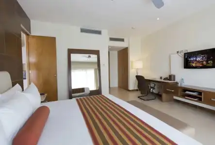 Krystal Urban Cancun & Beach Club - 73